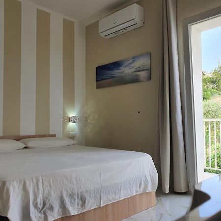 B&B La Leggenda Вьесте Экстерьер фото