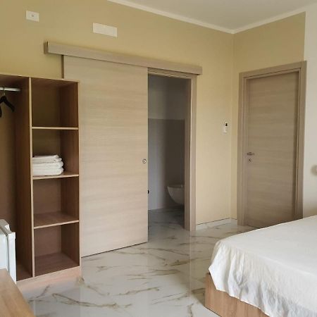 B&B La Leggenda Вьесте Экстерьер фото