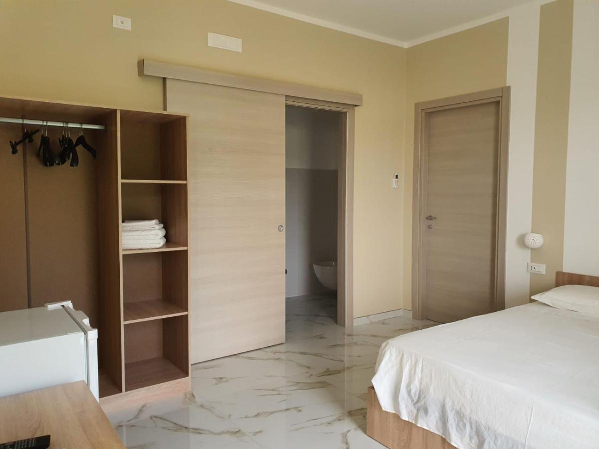 B&B La Leggenda Вьесте Экстерьер фото